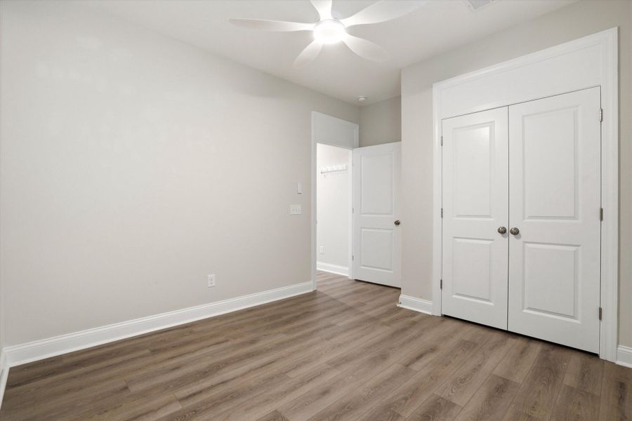 Spacious, unfurnished interior of a new home in , Summerville (Image 15).