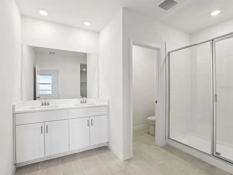 Furnished interior view inside a new home in Hilltop Vistas, Dade City (Image 7).