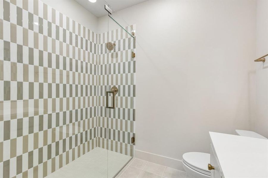 Ensuite bath