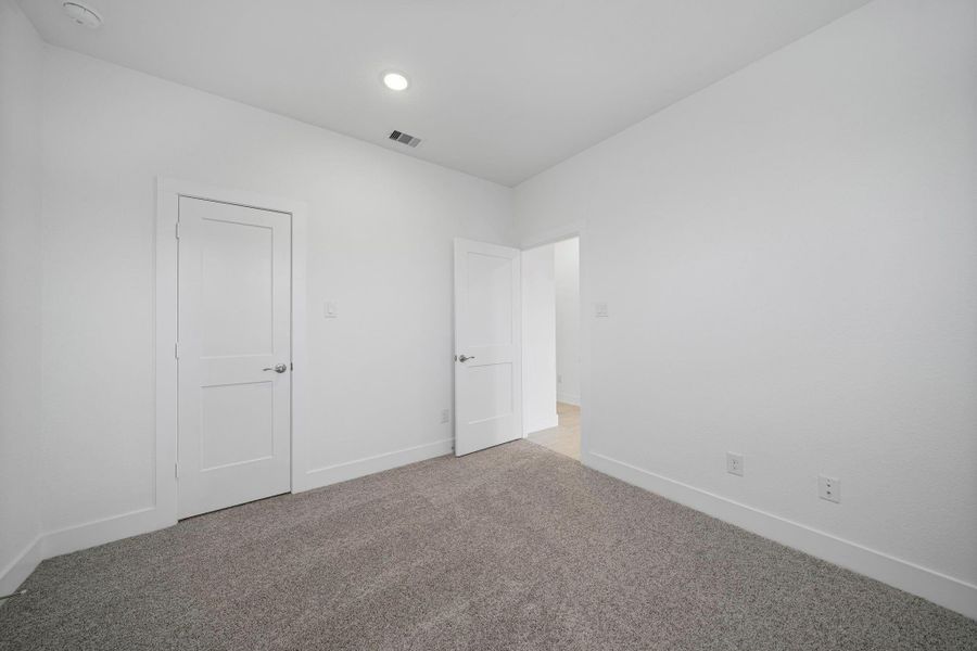 Spacious, unfurnished interior of a new home in Bridgeland, Cypress (Image 17). Spacious, unfurnished interior of a new home in Bridgeland, Cypress (Image 17).