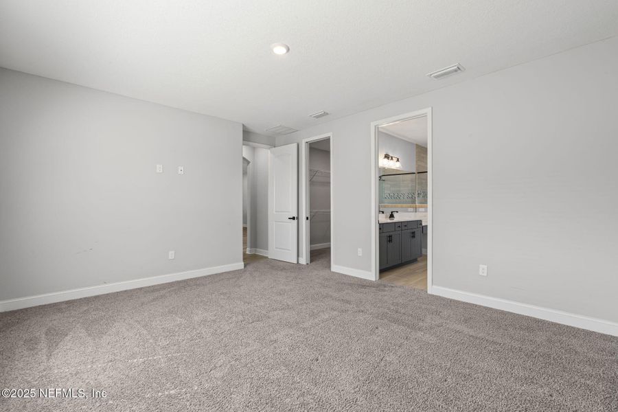 Spacious, unfurnished interior of a new home in Courtney Oaks in SilverLeaf, St. Augustine (Image 23). Spacious, unfurnished interior of a new home in Courtney Oaks in SilverLeaf, St. Augustine (Image 23).