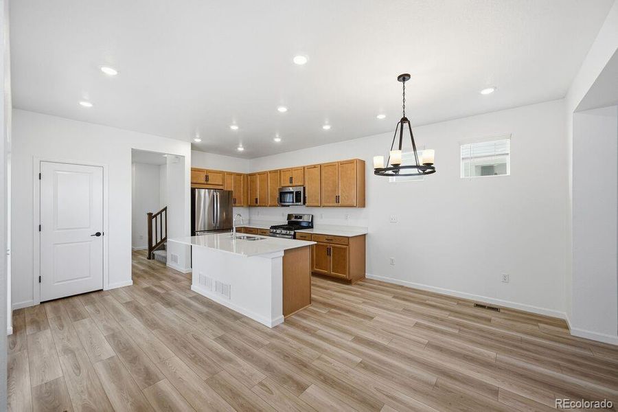 1185 Prospect Aly ~ Ready Now