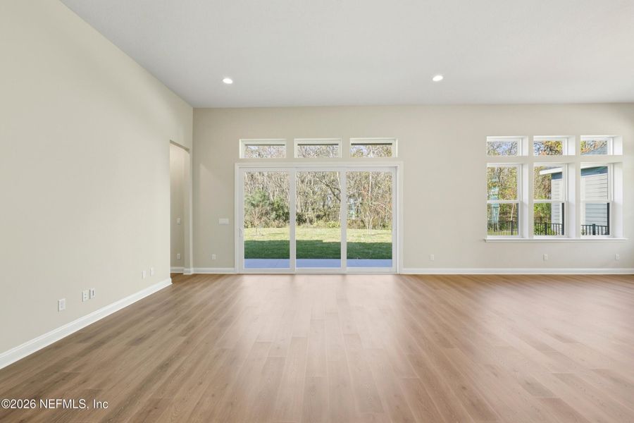 Spacious, unfurnished interior of a new home in Silver Landing at SilverLeaf, St. Augustine (Image 58).