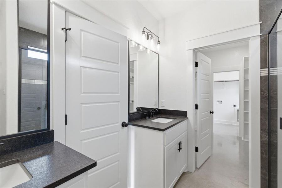 Furnished interior view inside a new home in , Weatherford (Image 9).