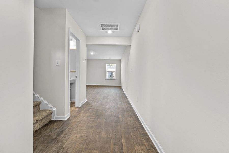 Representative unfurnished interior of a home built from the Larch Single-Family B by McGuinn Homes in Willow Lake, Blythewood (Image 10).