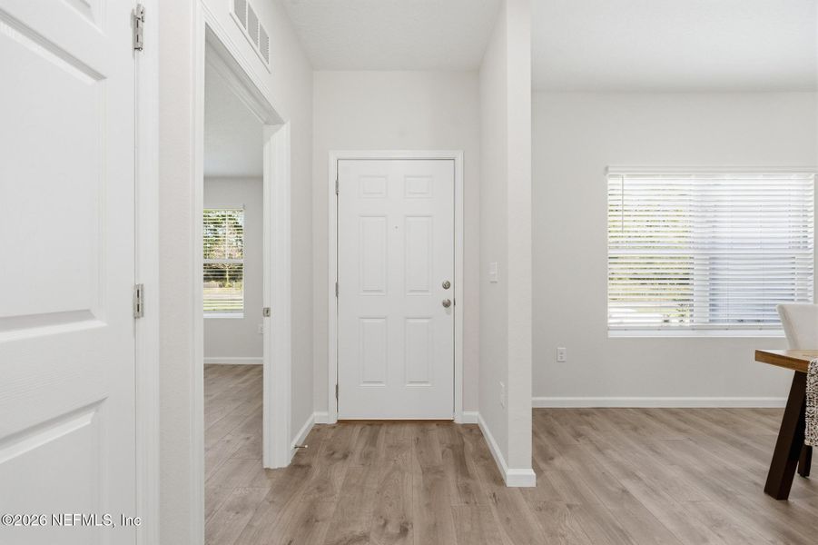 Spacious, unfurnished interior of a new home in , Jacksonville (Image 21). Spacious, unfurnished interior of a new home in , Jacksonville (Image 21).