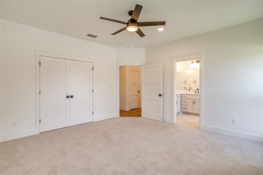 Spacious, unfurnished interior of a new home in , Mineral Wells (Image 28). Spacious, unfurnished interior of a new home in , Mineral Wells (Image 28).