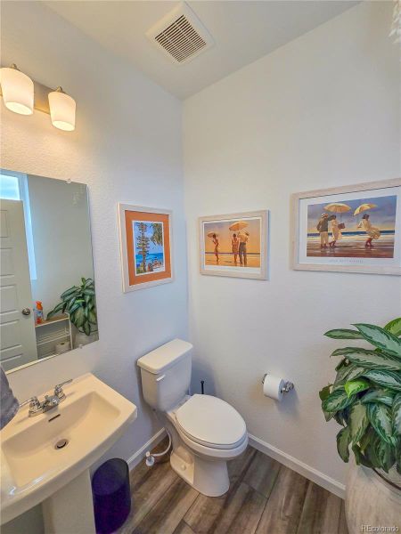 Furnished interior view inside a new home in , Aurora (Image 14).