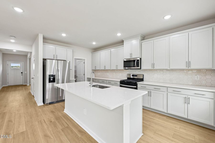 17-web-or-mls-Raleigh - River Glen - 306