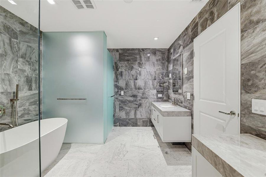 Furnished interior view inside a new home in , Tampa (Image 19).