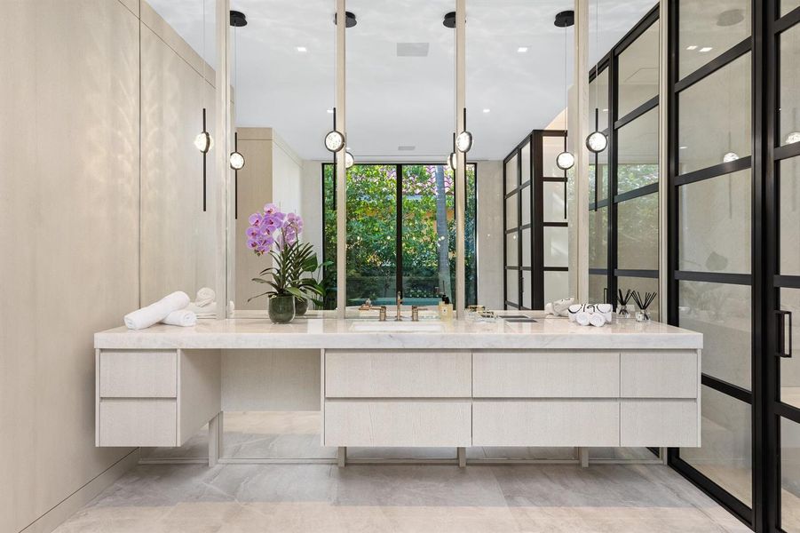 Master Bath 4