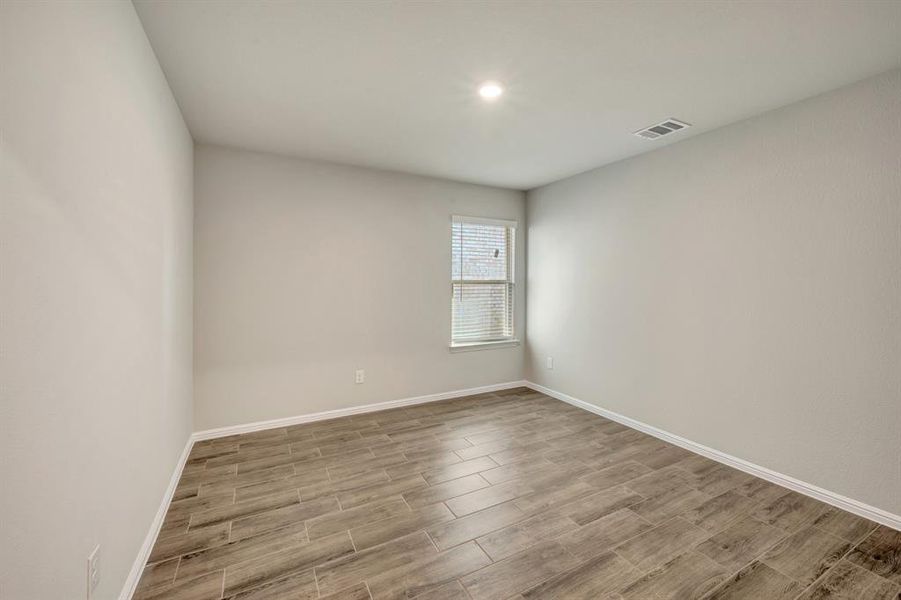Spacious, unfurnished interior of a new home in Forest Park, Princeton (Image 21). Spacious, unfurnished interior of a new home in Forest Park, Princeton (Image 21).