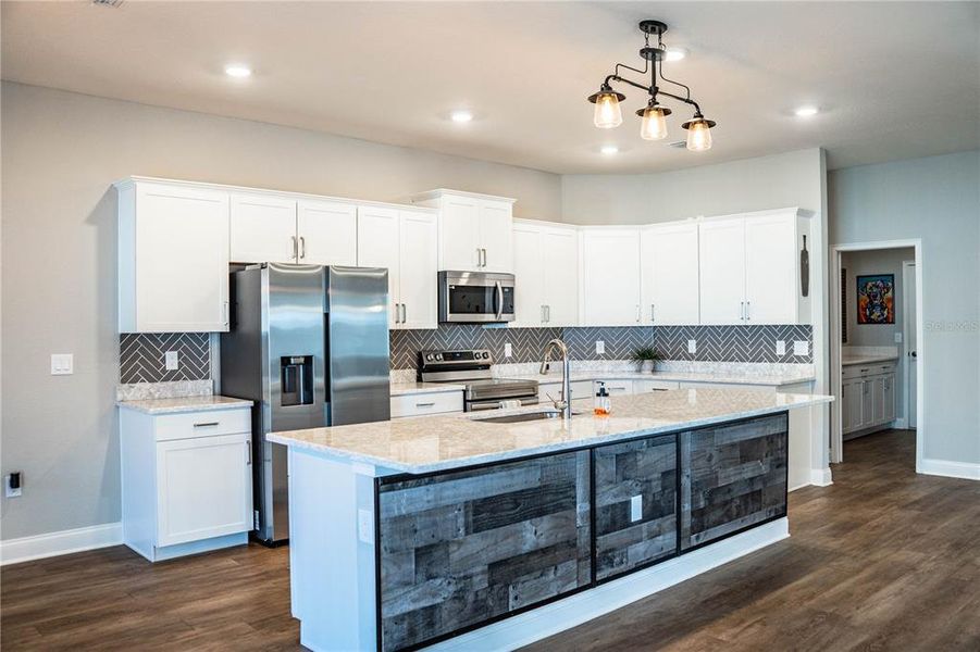 Furnished interior view inside a new home in , Lakeland (Image 11).