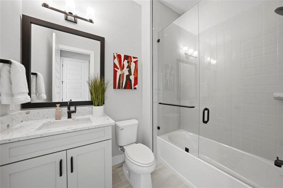 Furnished interior view inside a new home in , Venice (Image 14).