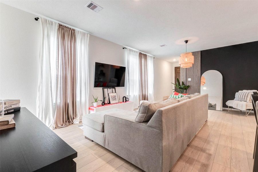 Furnished interior view inside a new home in , Katy (Image 6).