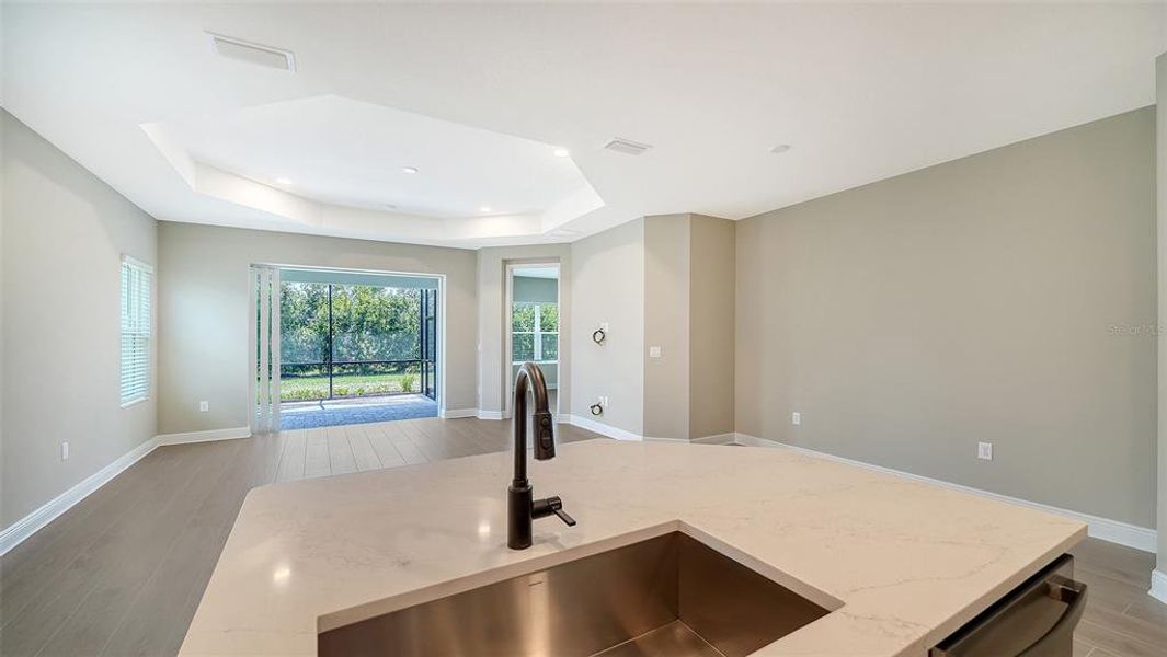 Spacious, unfurnished interior of a new home in Windward, Lakewood Ranch (Image 32).