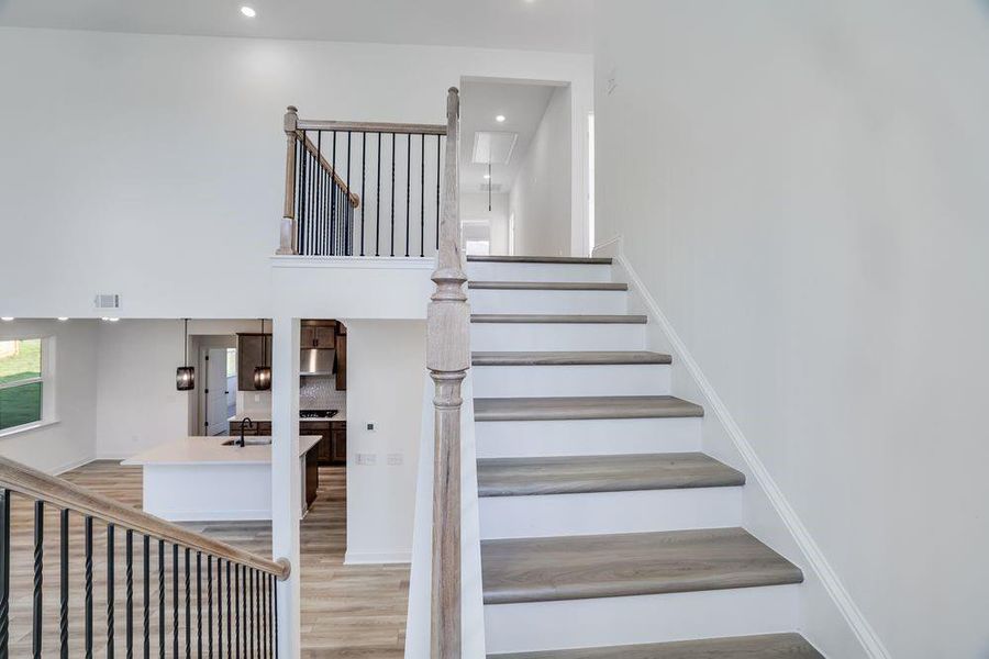 Spacious, unfurnished interior of a new home in Kennison Creek, Cumming (Image 20).