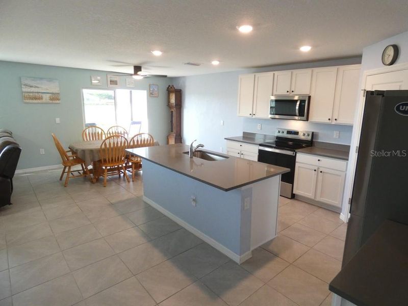Furnished interior view inside a new home in Brookside, Ruskin (Image 7).