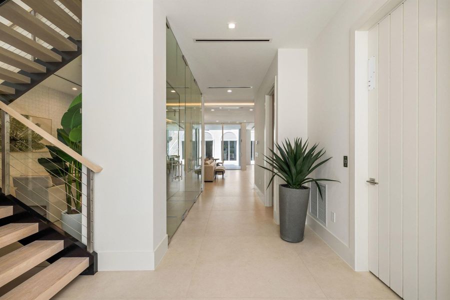 Image 73 of a home in .