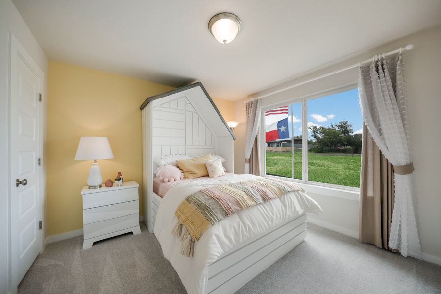 Furnished interior view inside a new home in Avondale, San Antonio (Image 13).