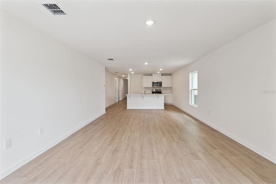 Spacious, unfurnished interior of a new home in Campbell Crossing, Port Orange (Image 18). Spacious, unfurnished interior of a new home in Campbell Crossing, Port Orange (Image 18).
