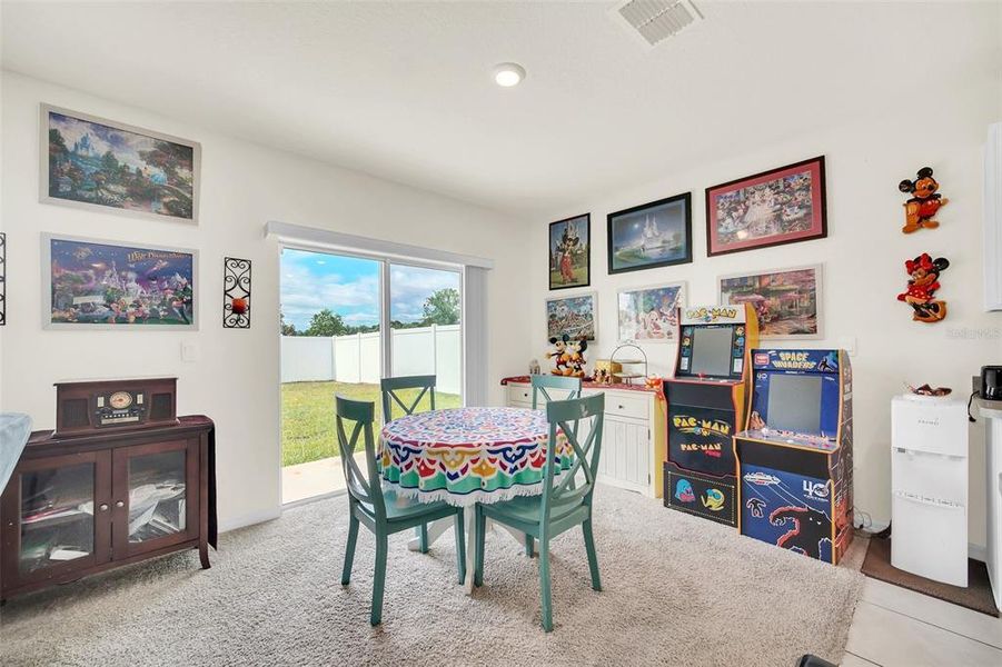 Furnished interior view inside a new home in Greenbrier, Tavares (Image 7).