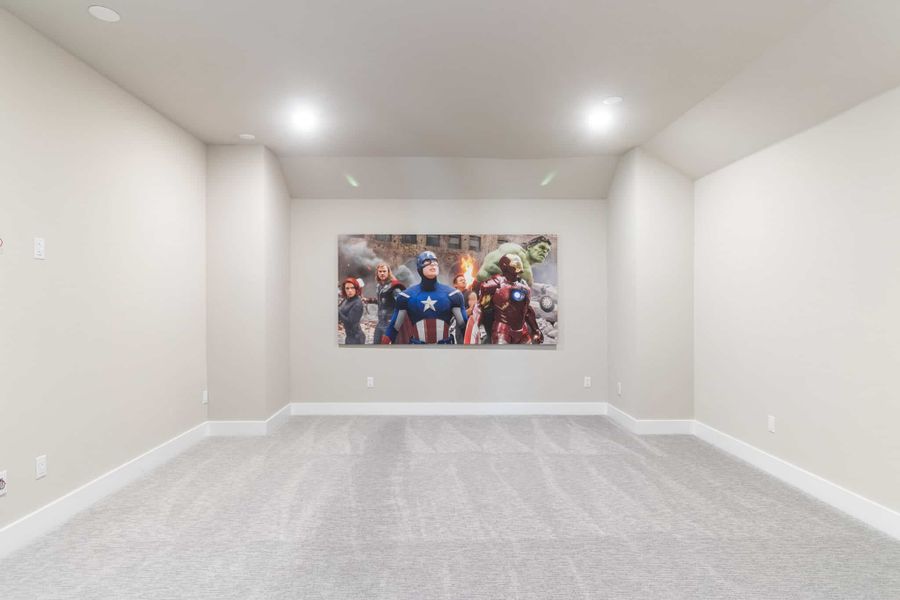 Spacious, unfurnished interior of a new home in Crescent Bluff, Georgetown (Image 21). Spacious, unfurnished interior of a new home in Crescent Bluff, Georgetown (Image 21).