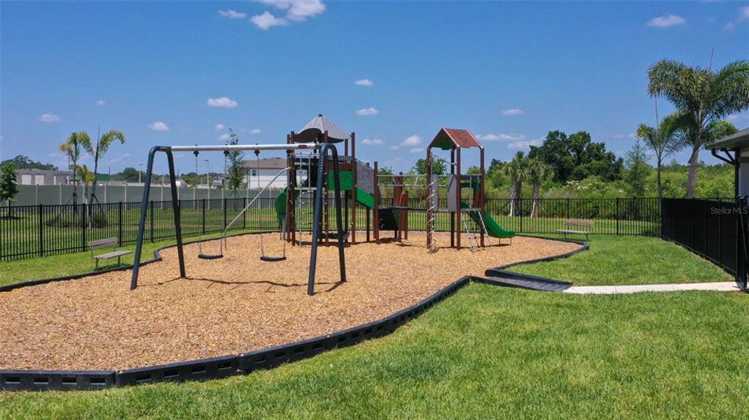 Community amenities in Cobblestone, Zephyrhills (Image 24).