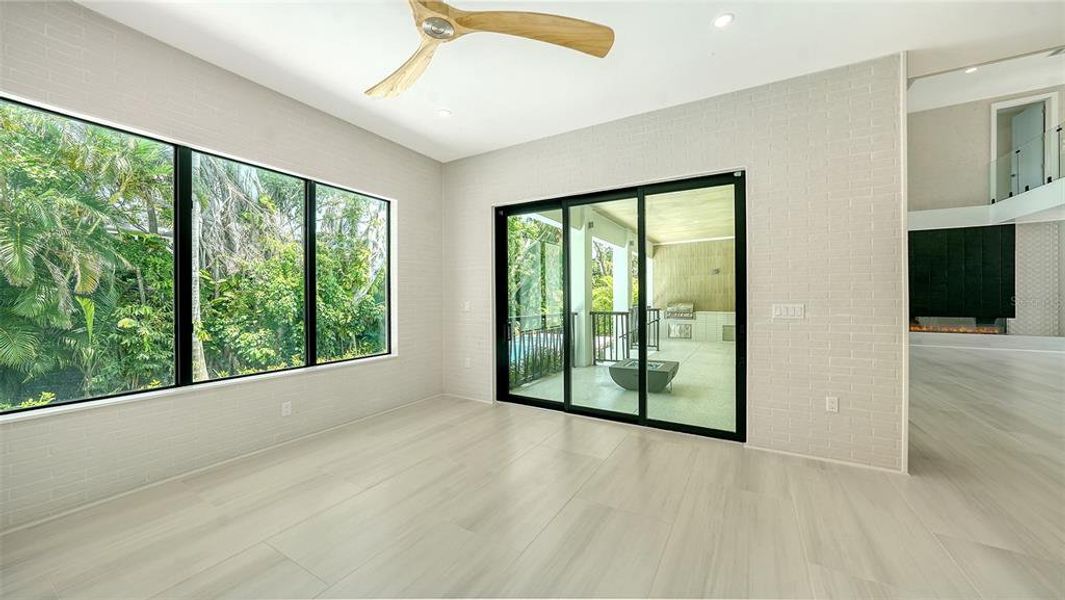 Image 56 of a home in .