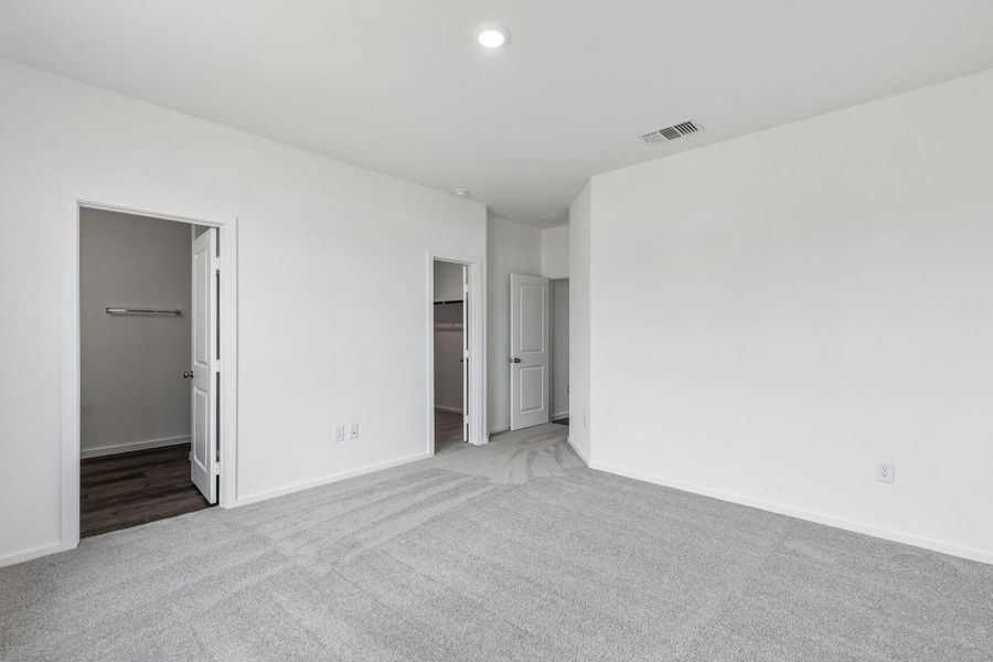 Spacious, unfurnished interior of a new home in Windcress, Cove (Image 11). Spacious, unfurnished interior of a new home in Windcress, Cove (Image 11).