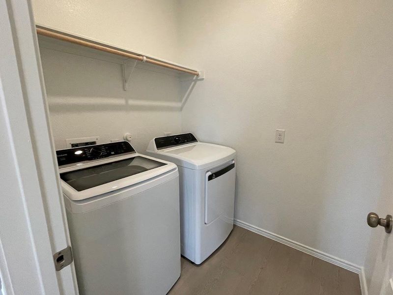 Furnished interior view inside a new home in Waterstone: Highlands Collections, Kyle (Image 2). Furnished interior view inside a new home in Waterstone: Highlands Collections, Kyle (Image 2).