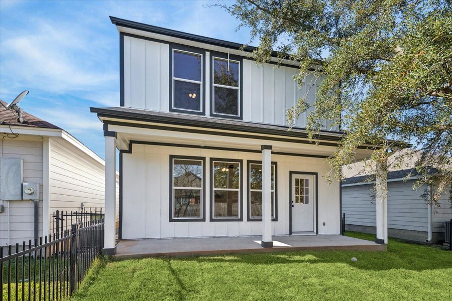 Exterior details and patio area of a home in , Montgomery (Image 3).