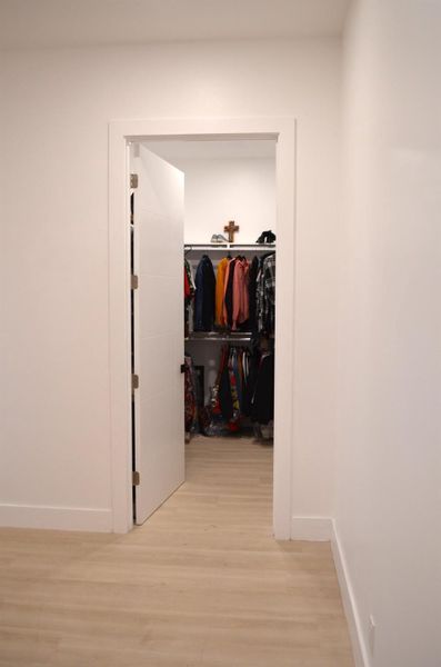 Image 38 of a home in .