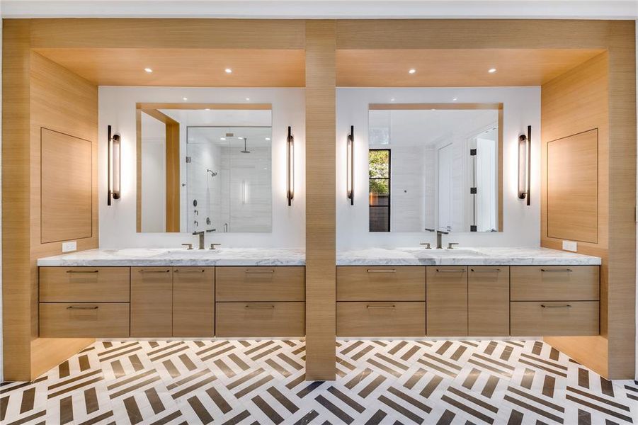 Furnished interior view inside a new home in , Dallas (Image 8).