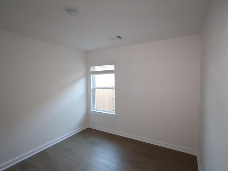 Spacious, unfurnished interior of a new home in Wildrye, Waller (Image 21).