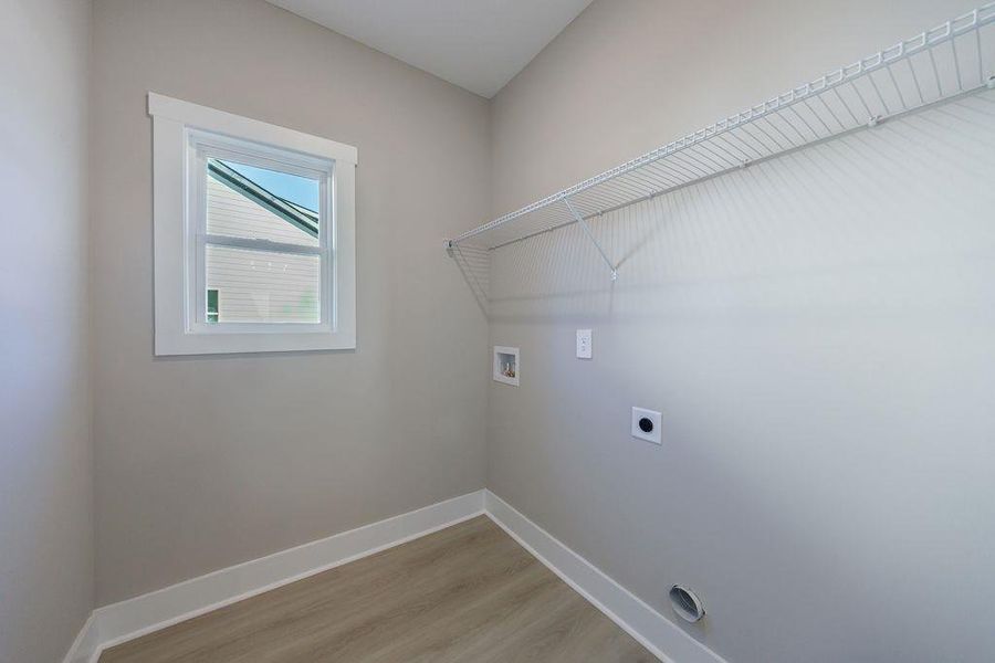 Spacious, unfurnished interior of a new home in , Carrollton (Image 23).