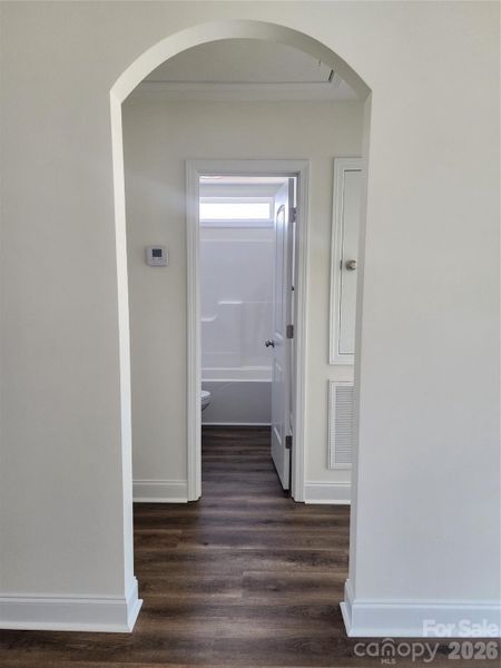 Spacious, unfurnished interior of a new home in , Chester (Image 23).