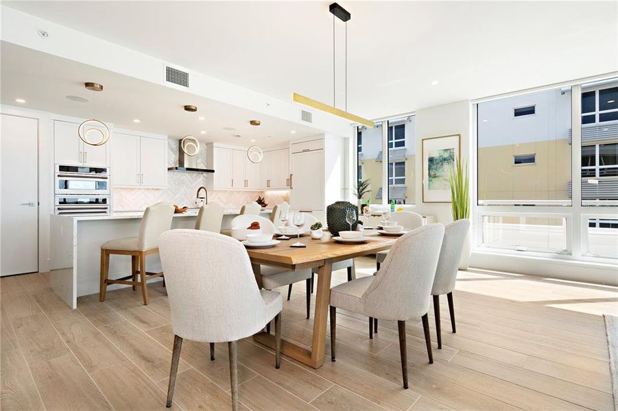 Furnished interior view inside a new home in , Sarasota (Image 9).