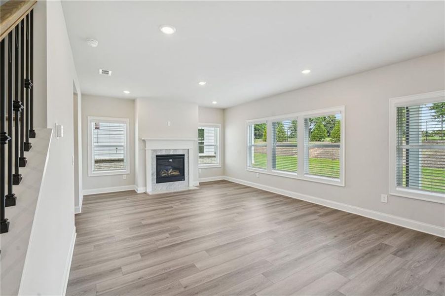 Spacious, unfurnished interior of a new home in Martin Springs - Estate Series, Lawrenceville (Image 25).