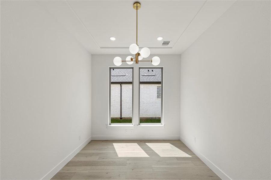 Spacious, unfurnished interior of a new home in Windsong Ranch – 61′, Prosper (Image 51). Spacious, unfurnished interior of a new home in Windsong Ranch – 61′, Prosper (Image 51).