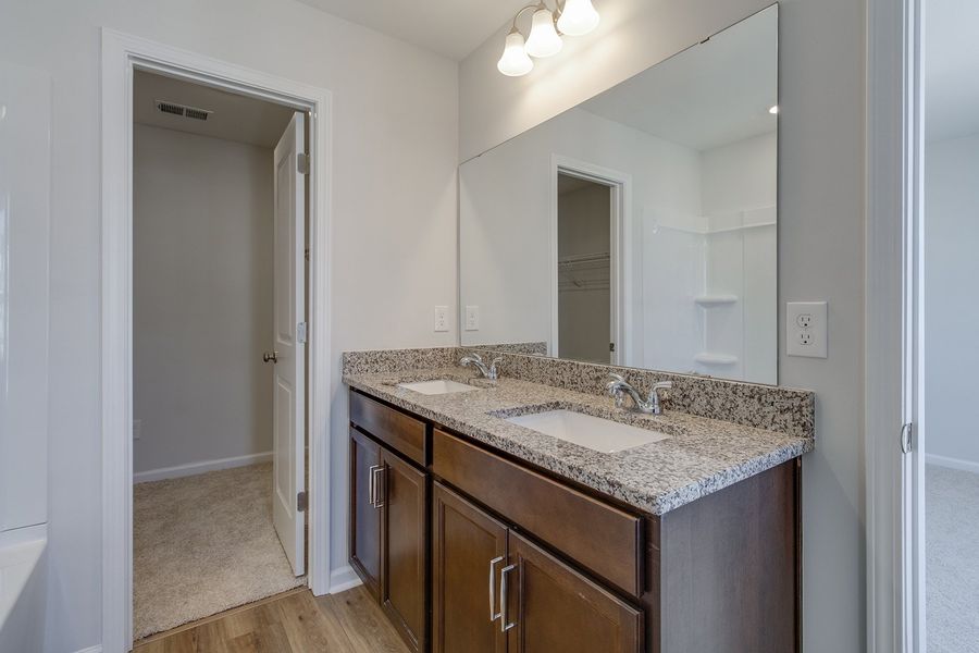 Furnished interior view inside a new home in Astoria, Columbia (Image 9).