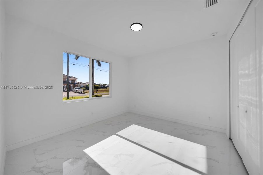 Spacious, unfurnished interior of a new home in , Cape Coral (Image 20). Spacious, unfurnished interior of a new home in , Cape Coral (Image 20).