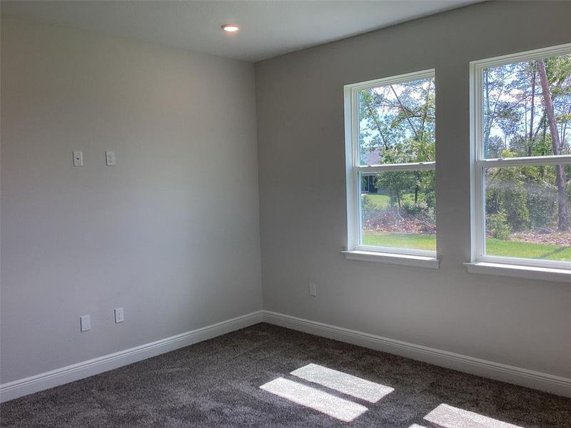 Spacious, unfurnished interior of a new home in , Ocala (Image 17).