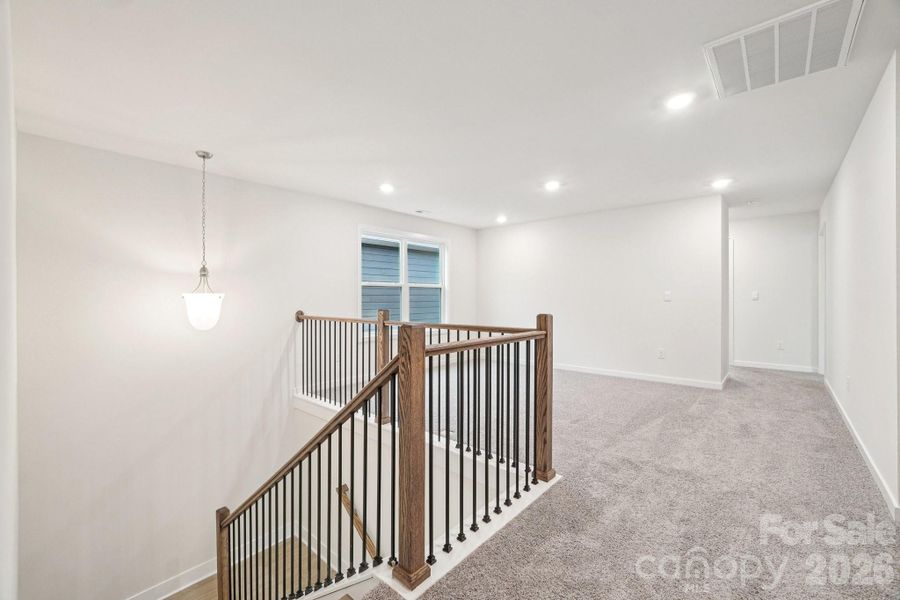 Spacious, unfurnished interior of a new home in Laurelbrook, Sherrills Ford (Image 13).