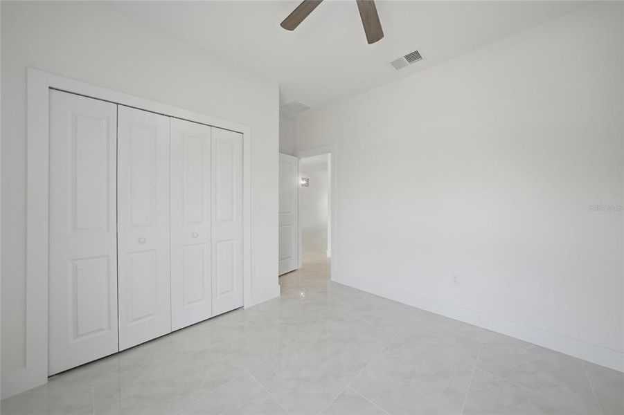 Spacious, unfurnished interior of a new home in , Port Charlotte (Image 38).