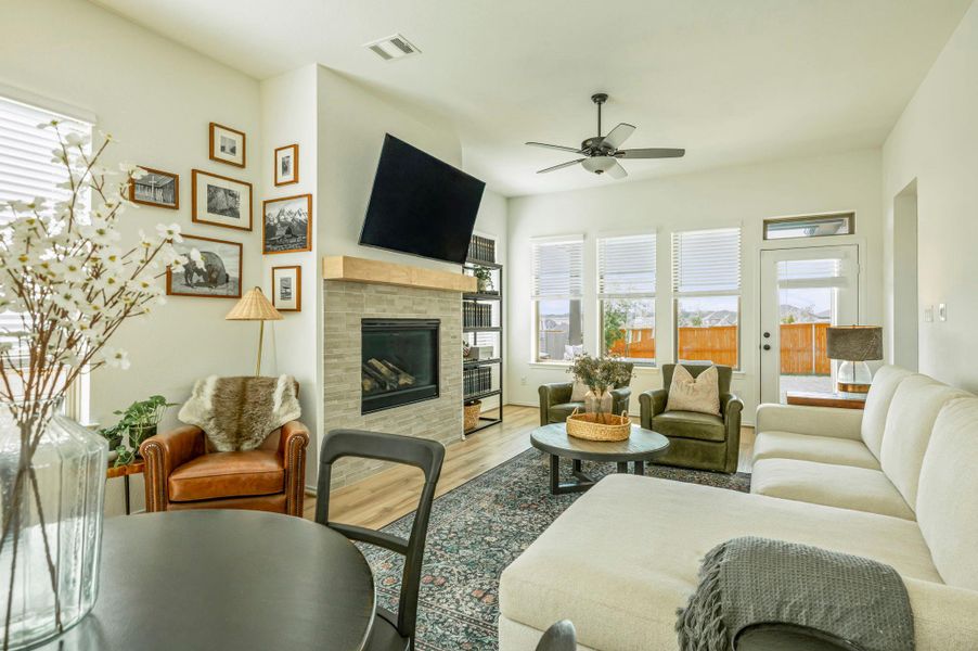 Welcome to 337 Langhorne Bnd in Liberty Hill