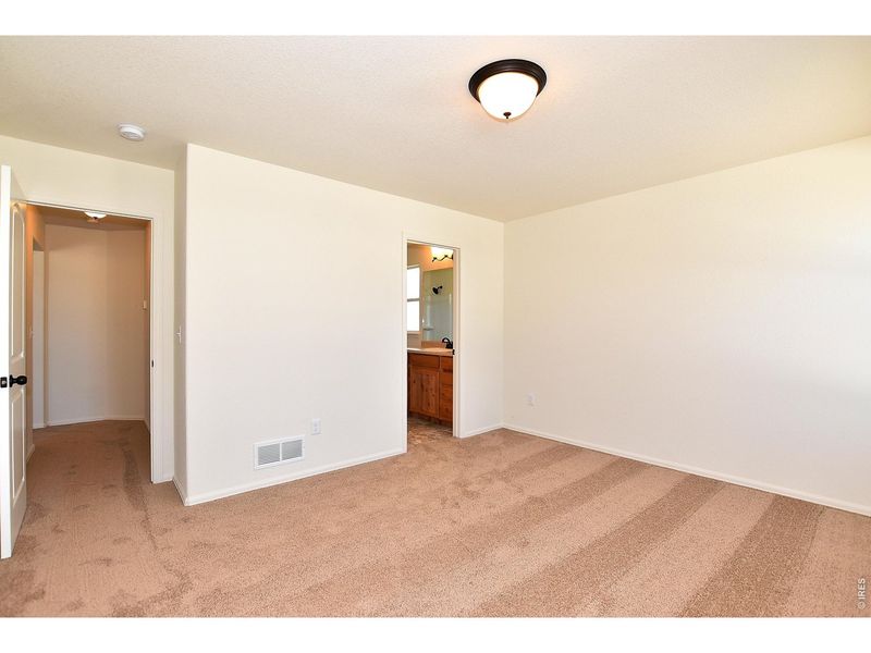 Spacious, unfurnished interior of a new home in , Greeley (Image 19).