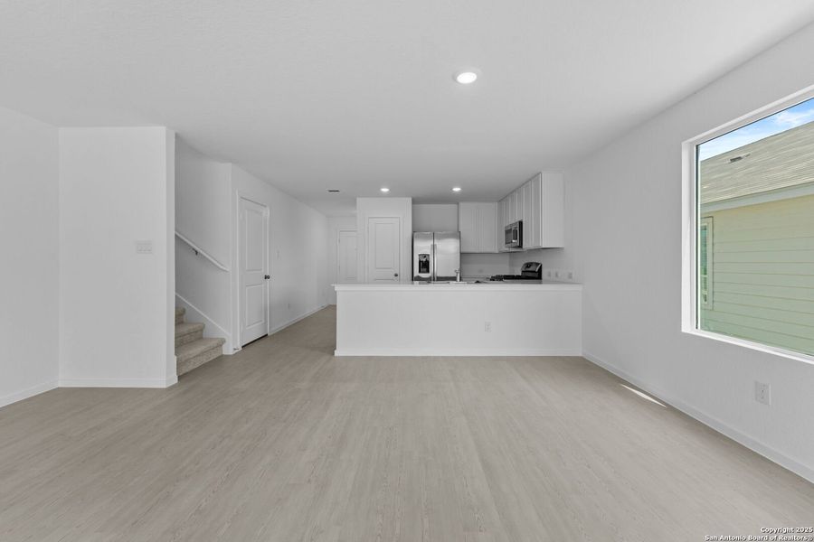 Spacious, unfurnished interior of a new home in Lodi Grove, Floresville (Image 24). Spacious, unfurnished interior of a new home in Lodi Grove, Floresville (Image 24).