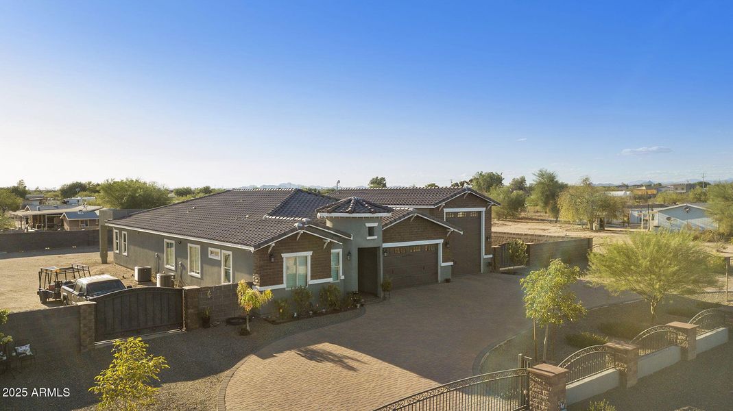 1-web-or-mls-DJI_0192