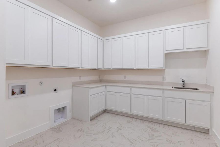 Furnished interior view inside a new home in Caliterra - 110', Dripping Springs (Image 13). Furnished interior view inside a new home in Caliterra - 110', Dripping Springs (Image 13).